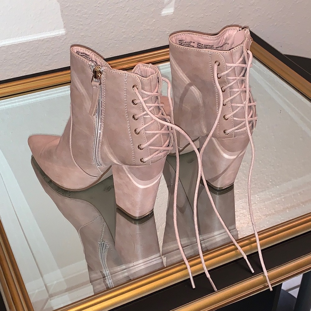 Moving Sale✨ All Designer Shoes Just $25🤑